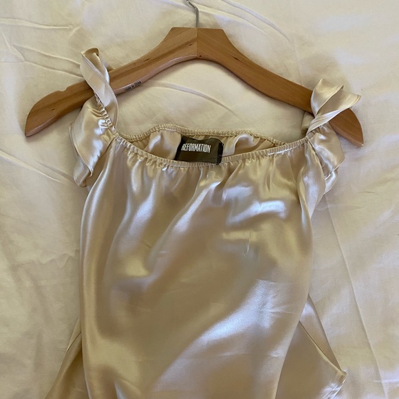 Reformation Tops - REFORMATION off the shoulder gold top